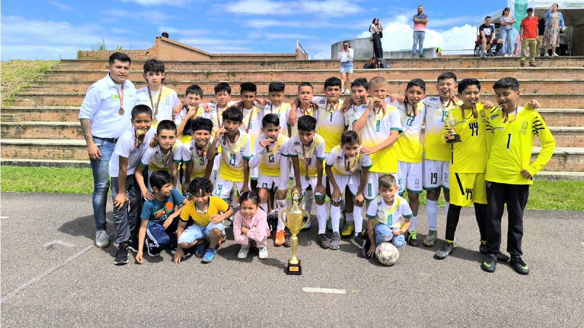 11 medallas de oro — imagen 6 de 6