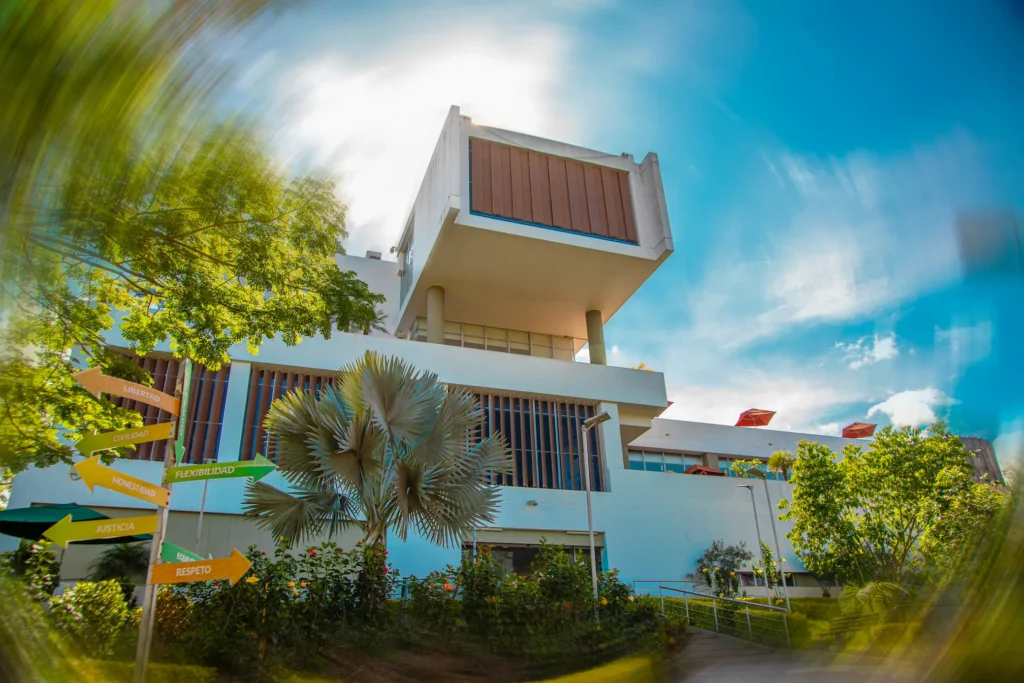 Fachada de biblioteca Fusagasugá