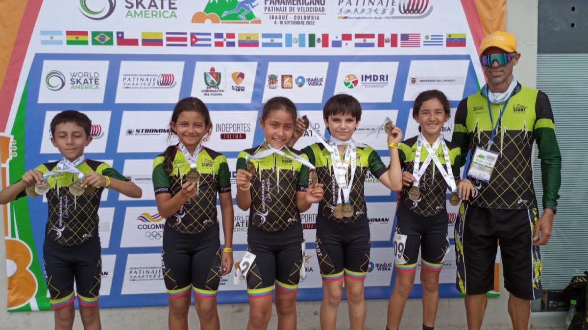 21 medallas doradas para el club de patinaje — imagen 2 de 4