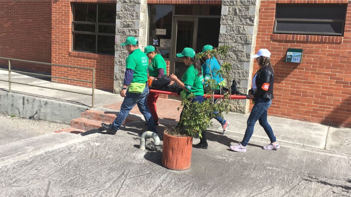 3.134 personas de la U. participaron en el simulacro Nacional — imagen 5 de 13