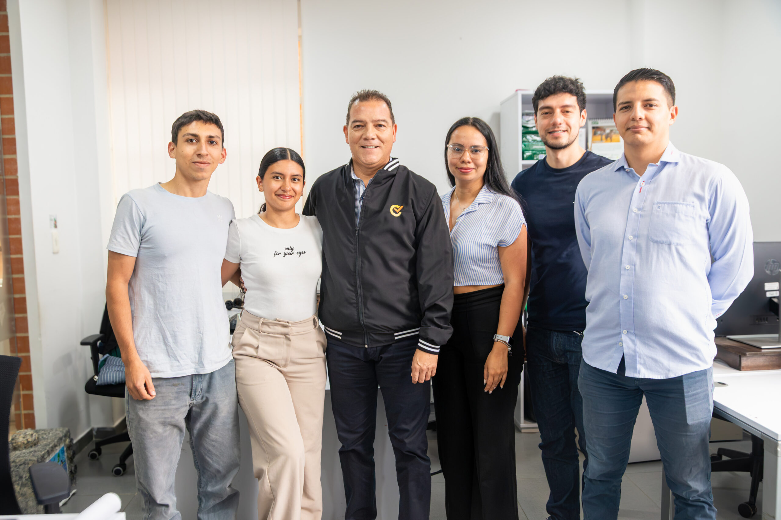 FOTO-EQUIPO-CALIDAD