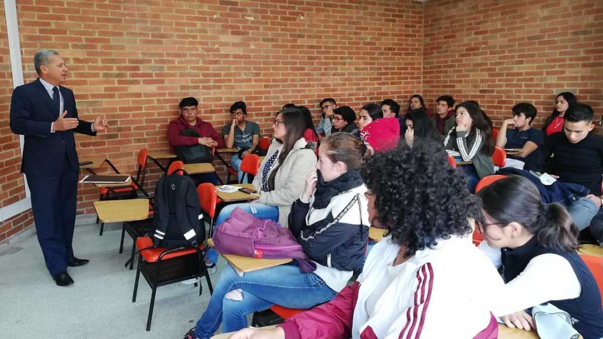 Escenario dialógico para la construcción del PD-2