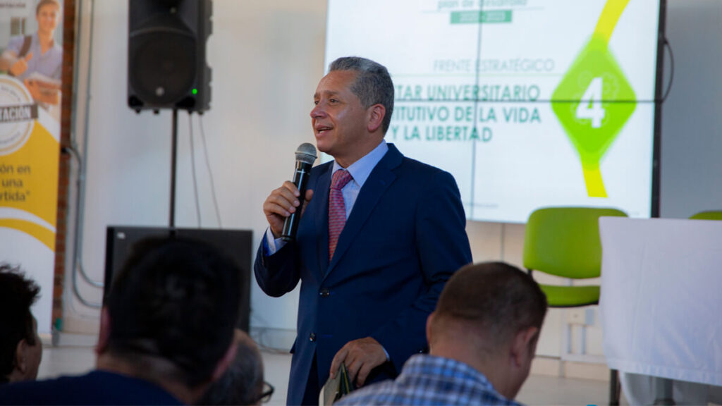 Visión hacia una “U. Verde”