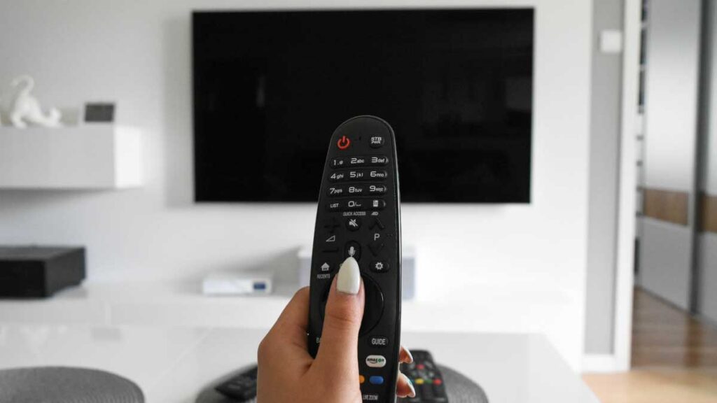 Alianza entre RTVC y Discovery Channel apoya la educación
