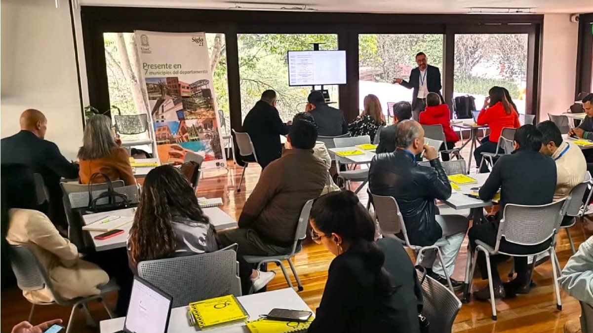 ¡Apostándole a una educación flexible, de calidad e innovadora! — imagen 2 de 3