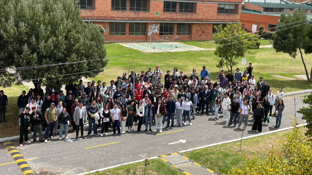 Bienvenida a 1.884 nuevos estudiantes — imagen 18 de 27