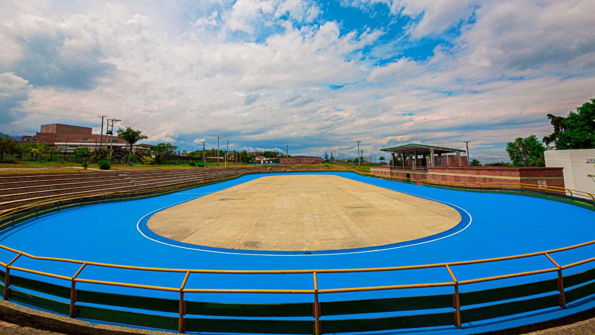 CAD, a commitment by the University to sport — image 2 of 5