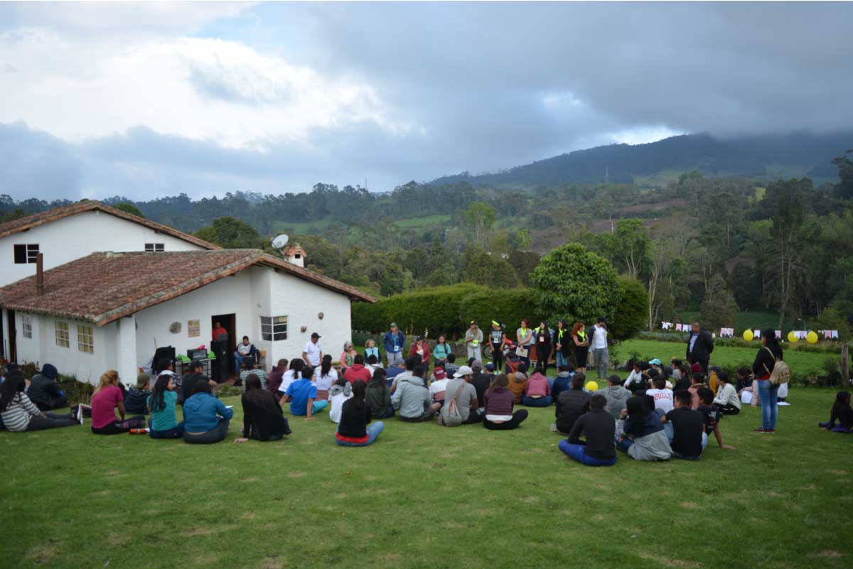 Campamento de inmersión lingüística y apoyo a la comunidad — imagen 5 de 9