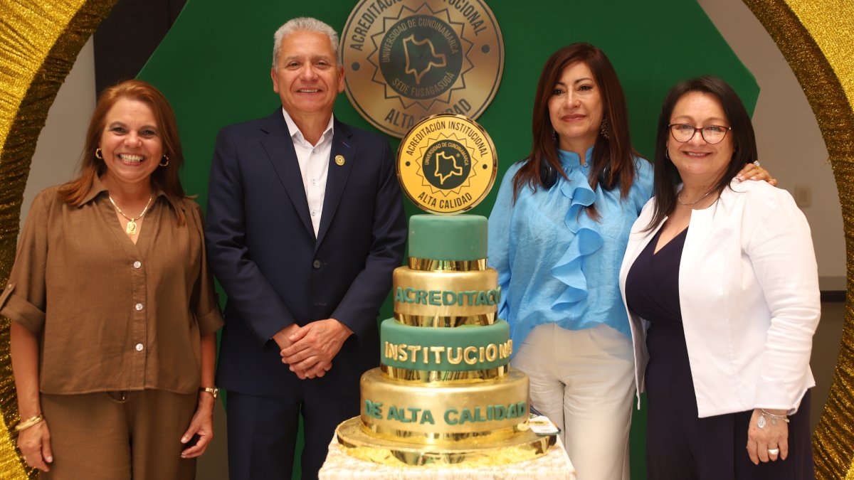 Celebramos la Acreditación en Alta Calidad — imagen 11 de 19