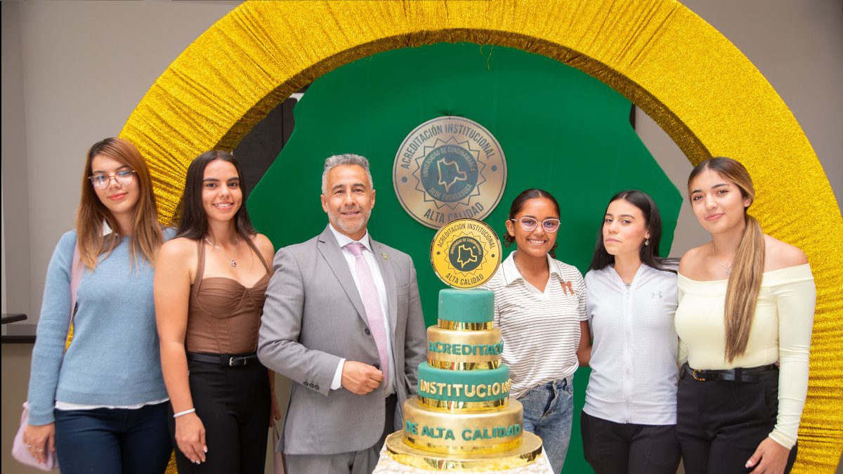 Celebramos la Acreditación en Alta Calidad — imagen 3 de 19