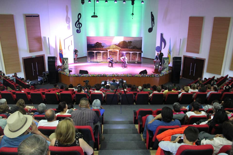 Celebrando 55 años con música y cultura — imagen 1 de 2