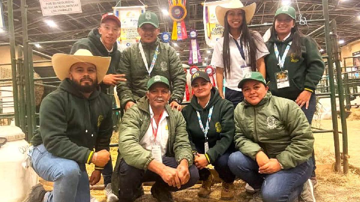 Celebrando la tradición ganadera colombiana — imagen 2 de 3