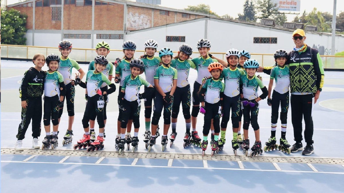 Club de patinaje de velocidad, subcampeón en Copa Ruta Dorada — imagen 2 de 4