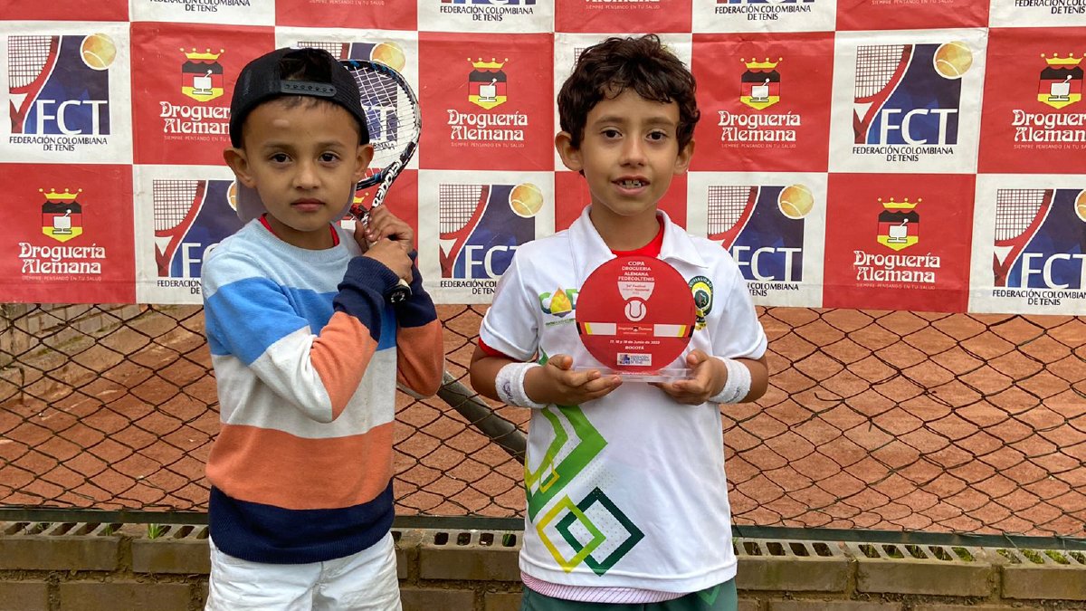 Club de Tenis de campo participó en el Festival Infantil Copa Droguería Alemana — imagen 4 de 5