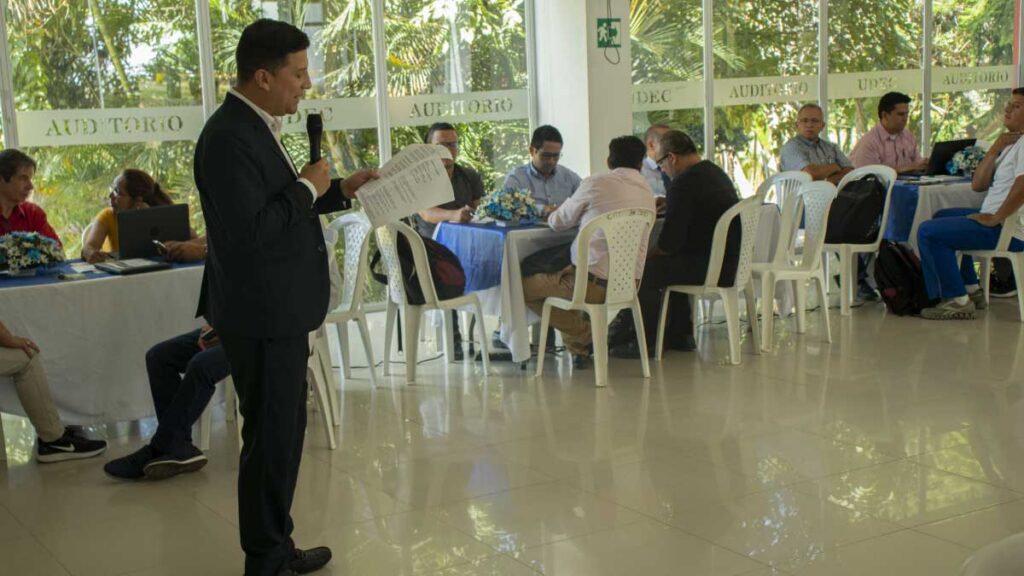 Comprometidos con la problemática social — imagen 1 de 3