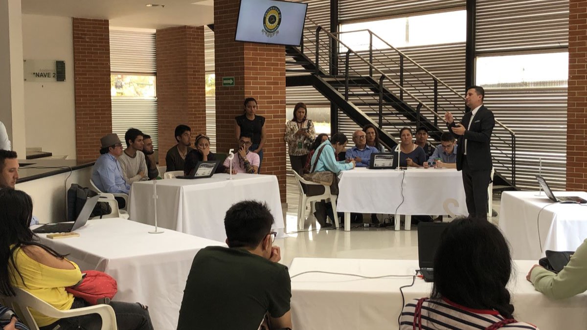 Comprometidos con la reacreditación de Ciencias Sociales — imagen 1 de 5