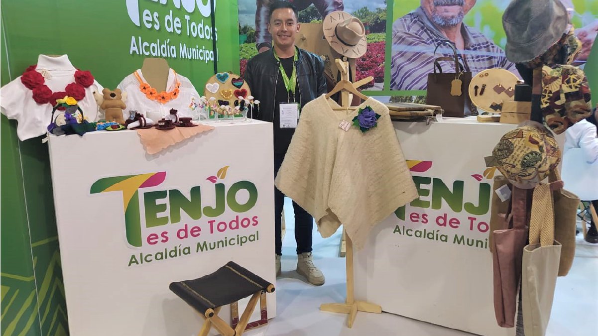 Contribuyendo con el desarrollo del campo — imagen 3 de 6