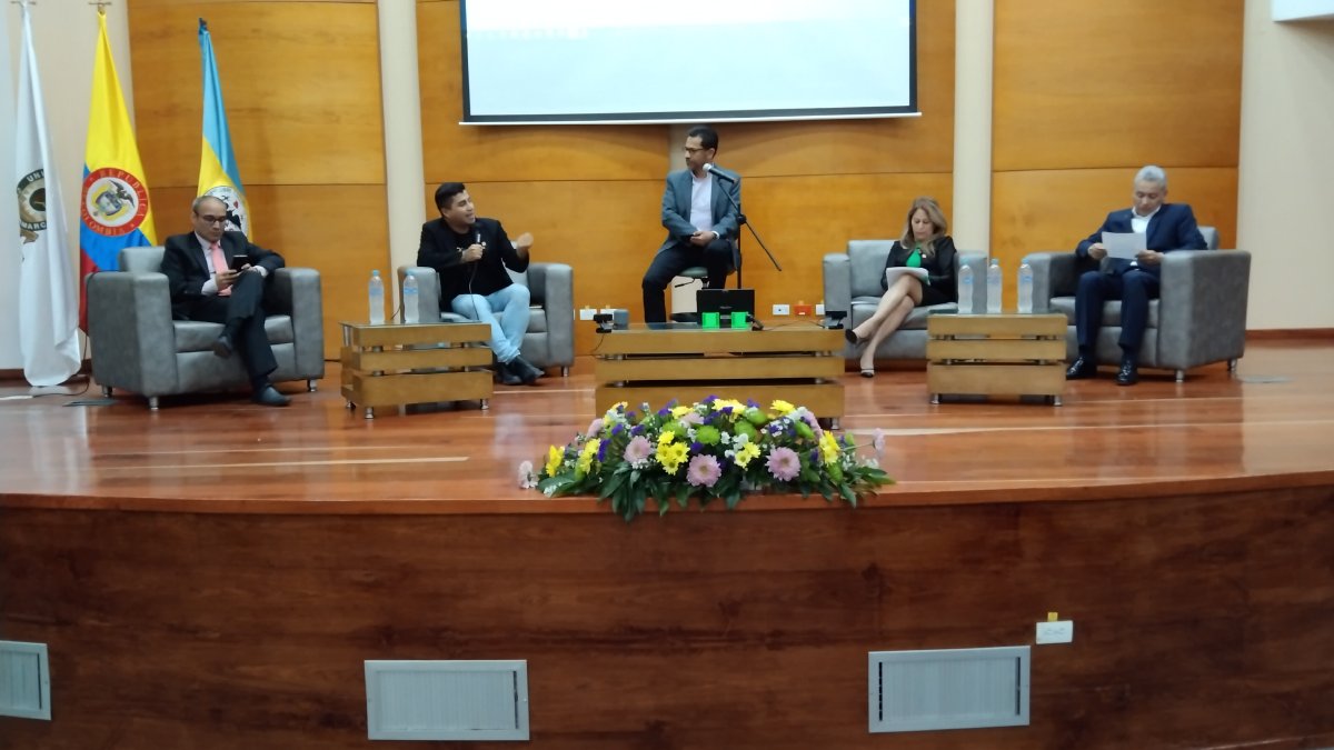 Conversando de educación superior y pública — imagen 5 de 5