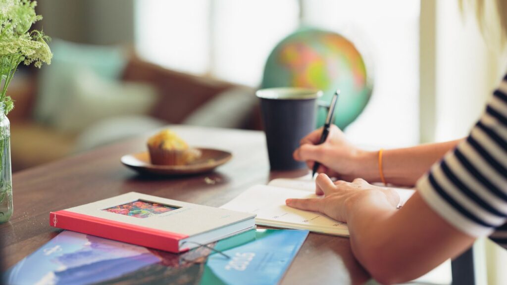 Convocatoria para becas del programa "Estudiante Embajador" 2020-1