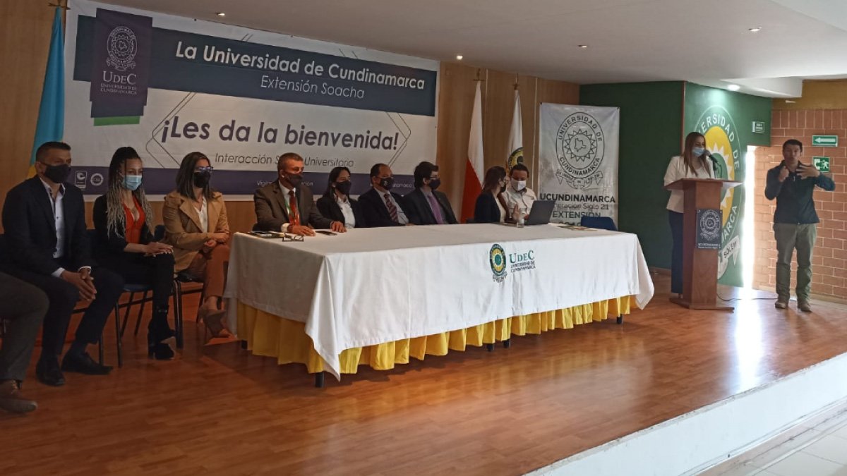 “We met the 96% of the action plan”: Soacha director — image 2 of 2
