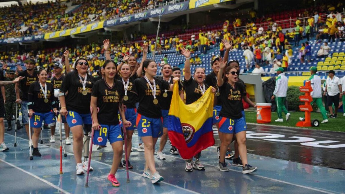 De ingeniera a campeona mundial de fútbol — imagen 3 de 5