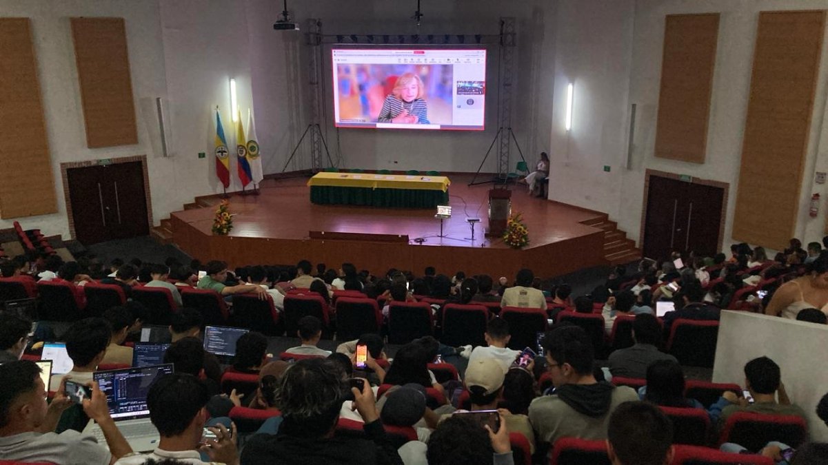 Diálogo latinoamericano sobre transmodernidad — imagen 3 de 6