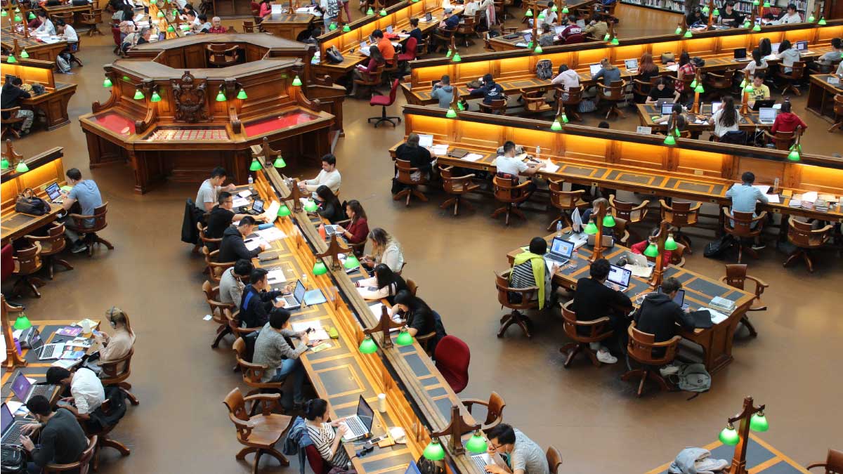 El 25 % de universitarios desertaría en el país