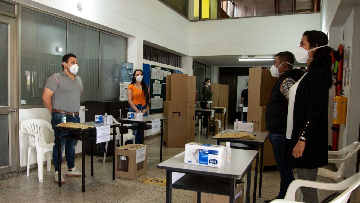 Elecciones de los Representantes de los profesores — imagen 28 de 40 Elecciones de los Representantes de los profesores — imagen 28 de 40