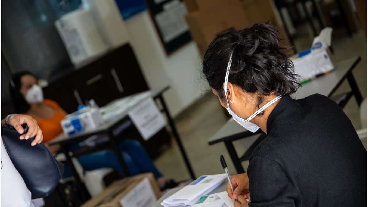 Elecciones de los Representantes de los profesores — imagen 37 de 40 Elecciones de los Representantes de los profesores — imagen 37 de 40