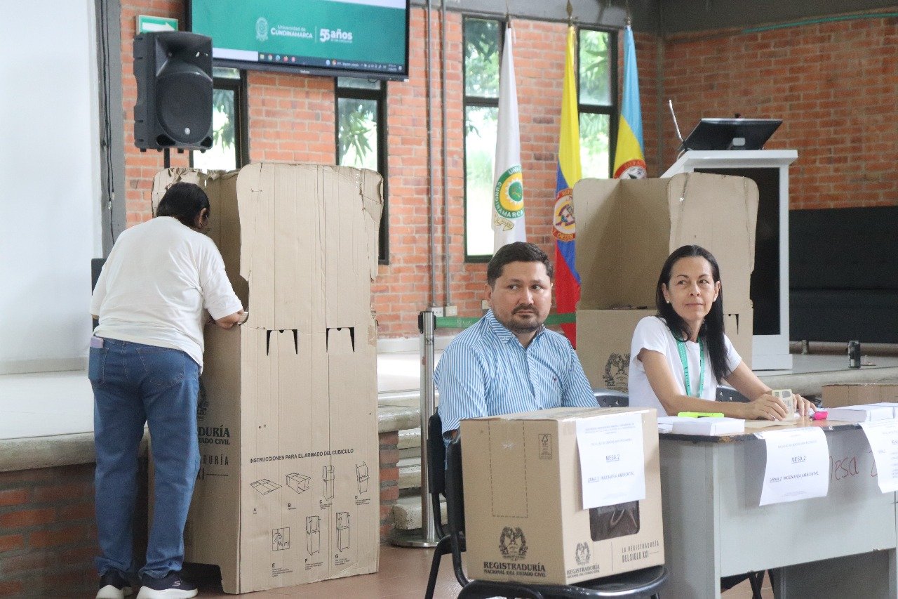 Elecciones de representante de los graduados ante el Consejo Superior — imagen 9 de 16
