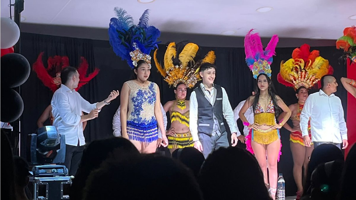 “English Night” in Girardot — image 4 of 6