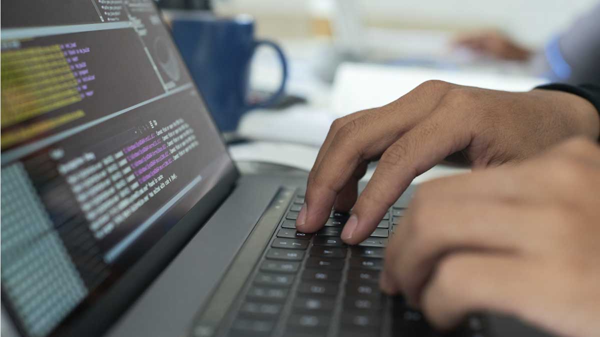 Estudiante de ingeniería crea software para personas con discapacidad intelectual
