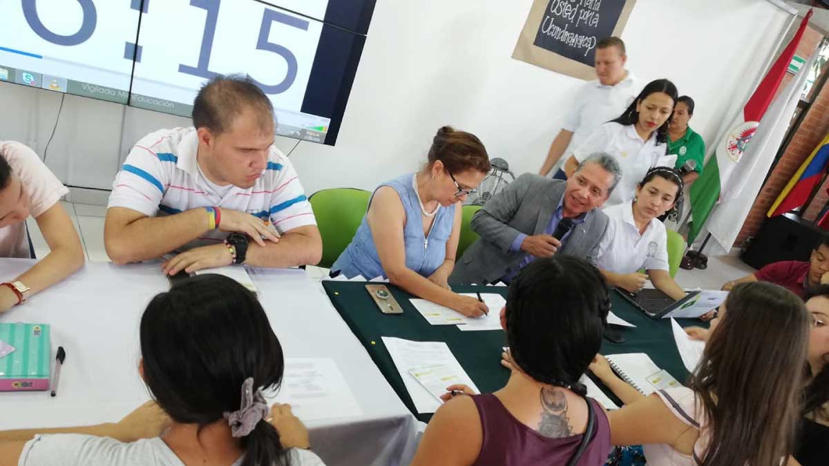 Estudiantes de la licenciatura aportan al PD — imagen 1 de 3