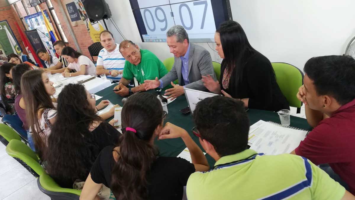 Estudiantes de la licenciatura aportan al PD — imagen 3 de 3