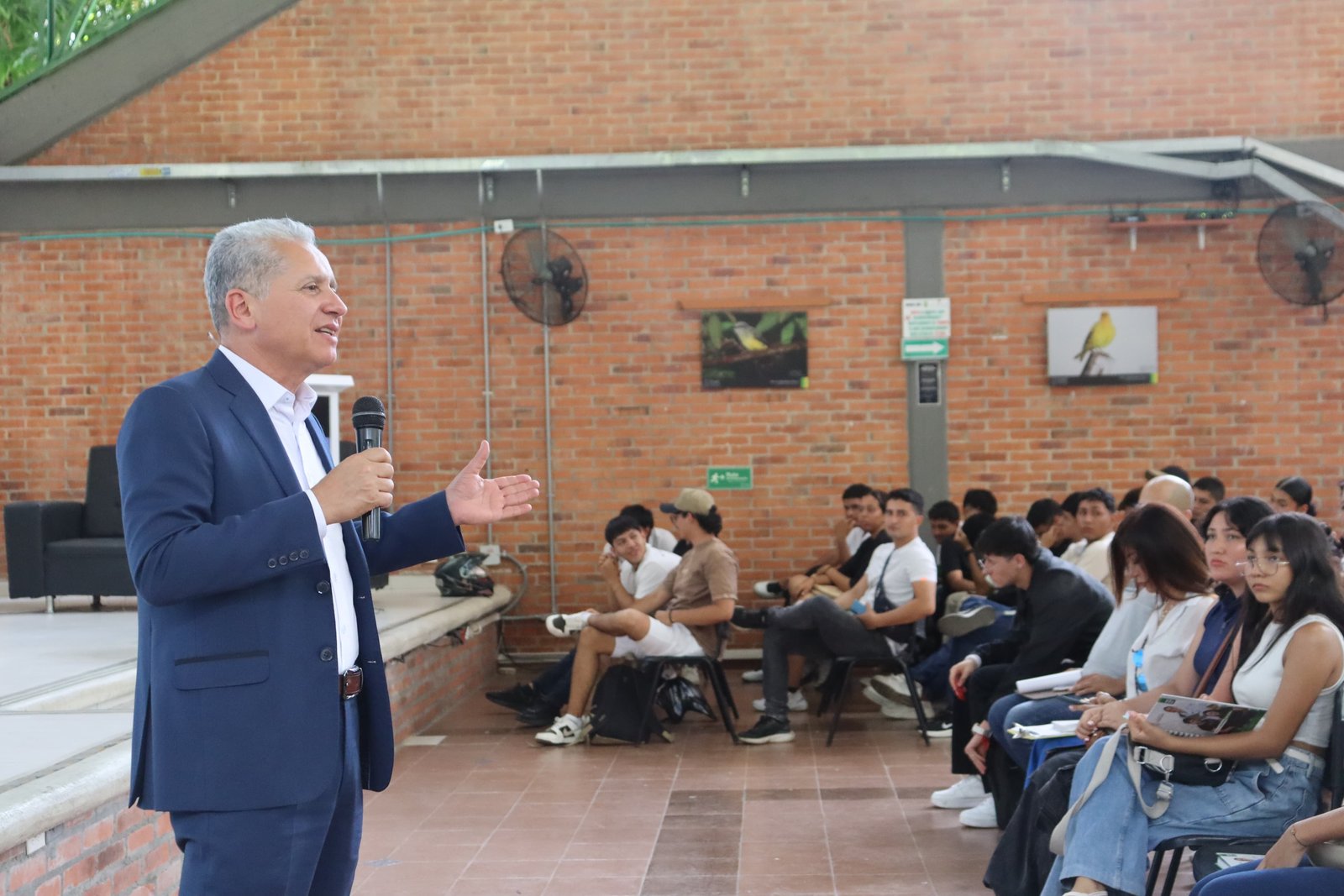 Estudiantes, protagonistas de su nueva etapa — imagen 27 de 27