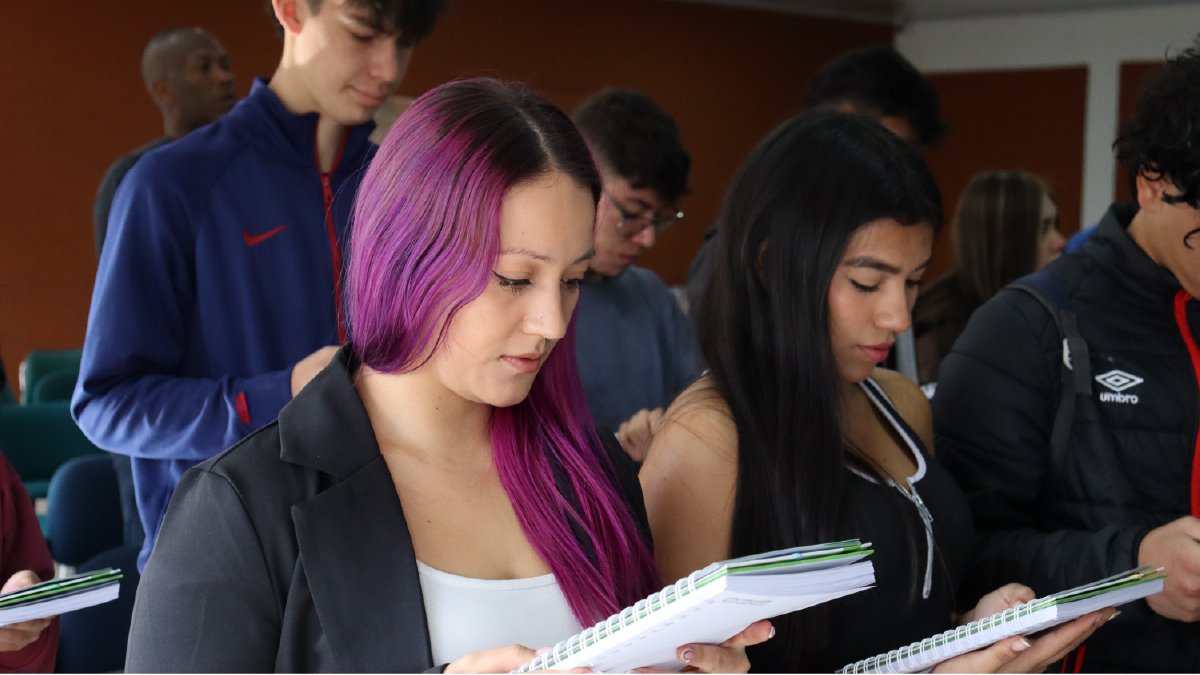 Estudiantes, protagonistas de su nueva etapa — imagen 3 de 27