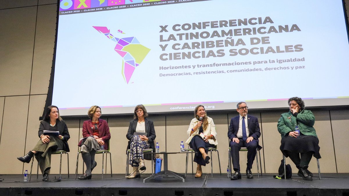 Estudiantes se destacaron en CLACSO 2025 — imagen 2 de 5
