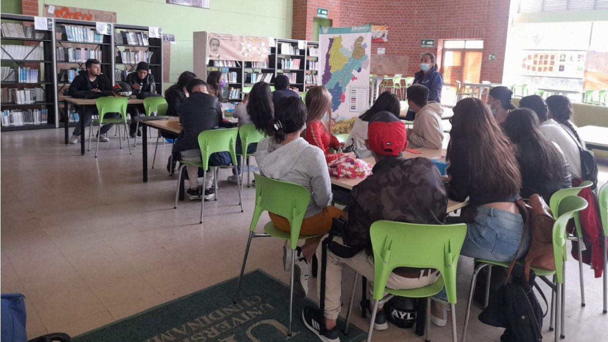 Estudiantes se forman como promotores ambientales — imagen 4 de 4