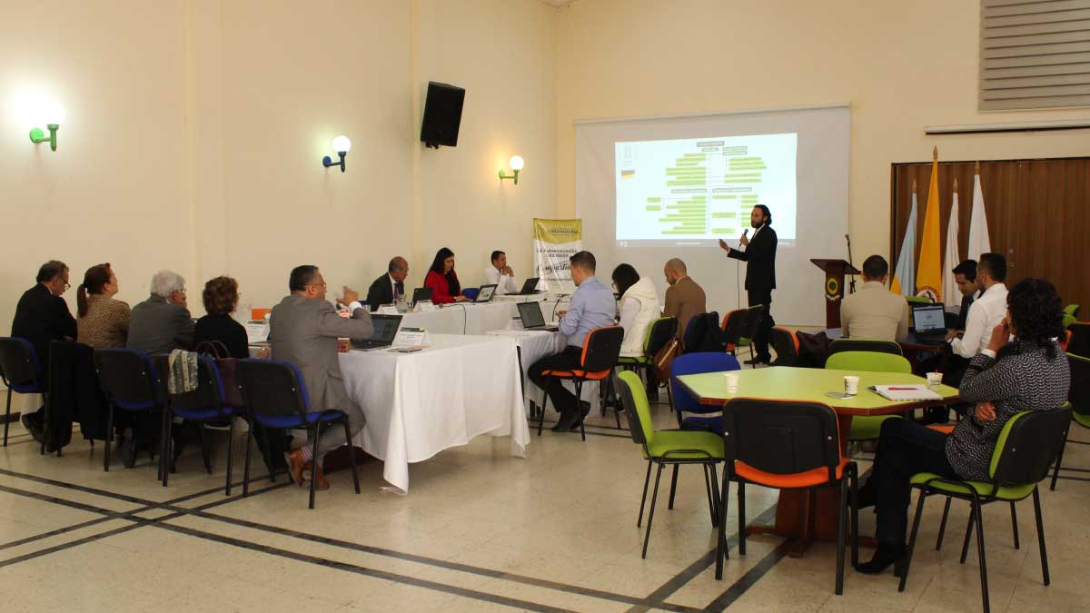 Successful collaborative peer visit in animal husbandry — image 3 of 7