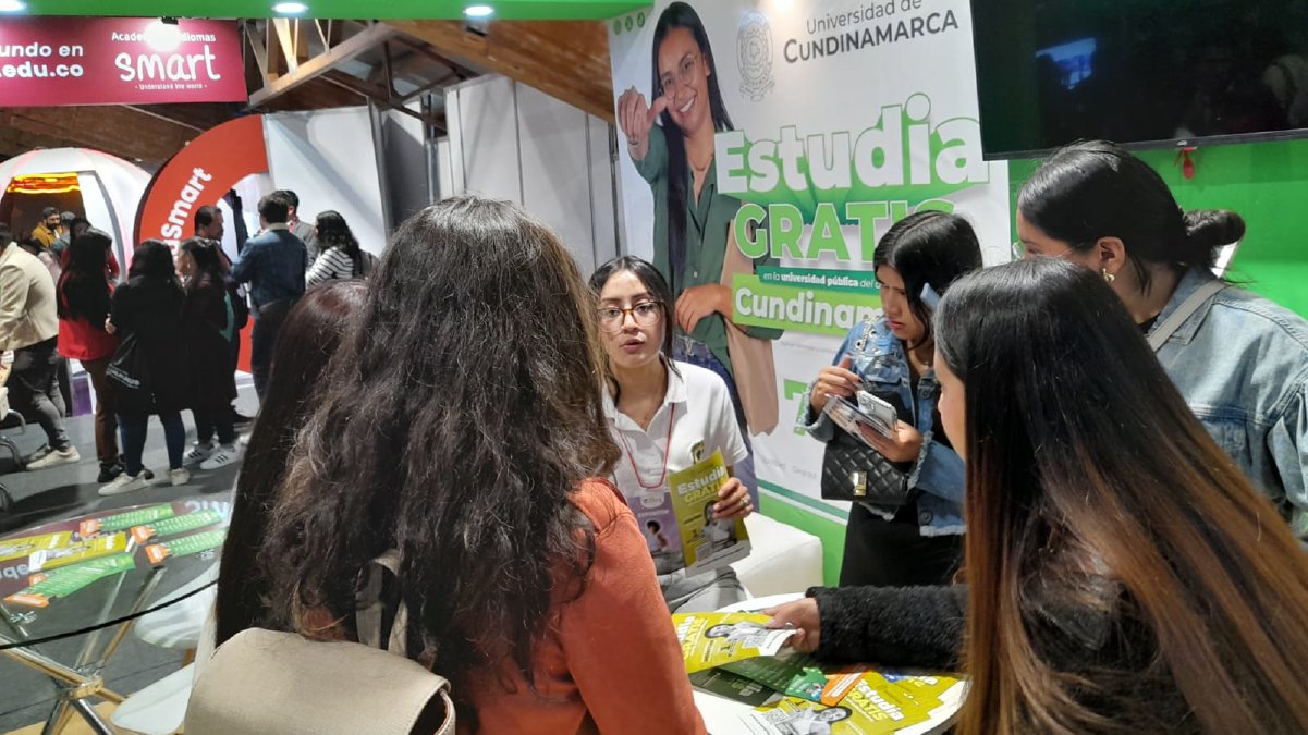 Expo Estudiante, espacio que inspira a los jóvenes — imagen 4 de 6