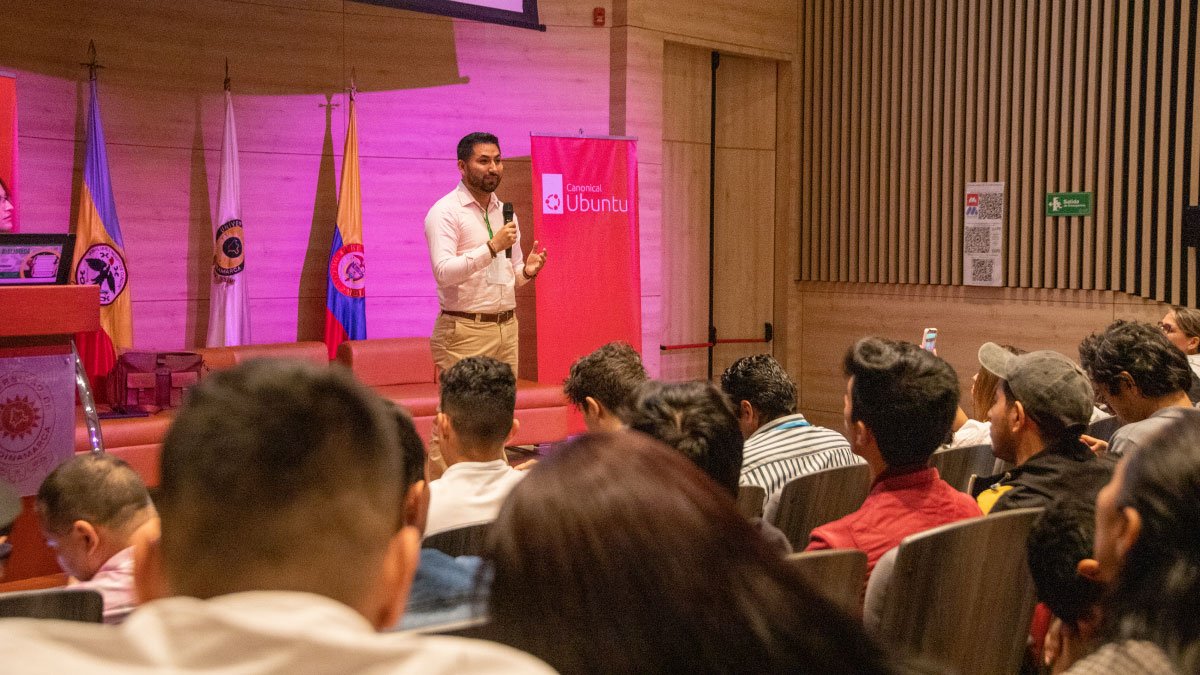 Festival sobre software libre en Fusagasugá — imagen 2 de 4