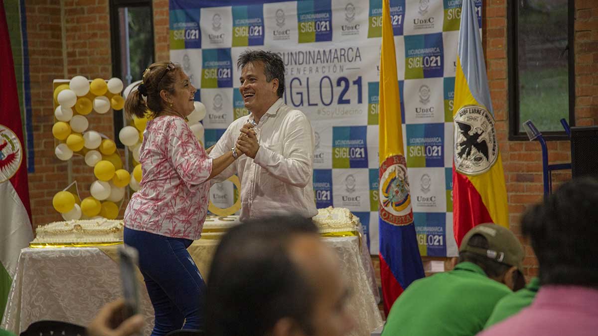 Girardot pays tribute to 50 years of institutional life — image 3 of 9