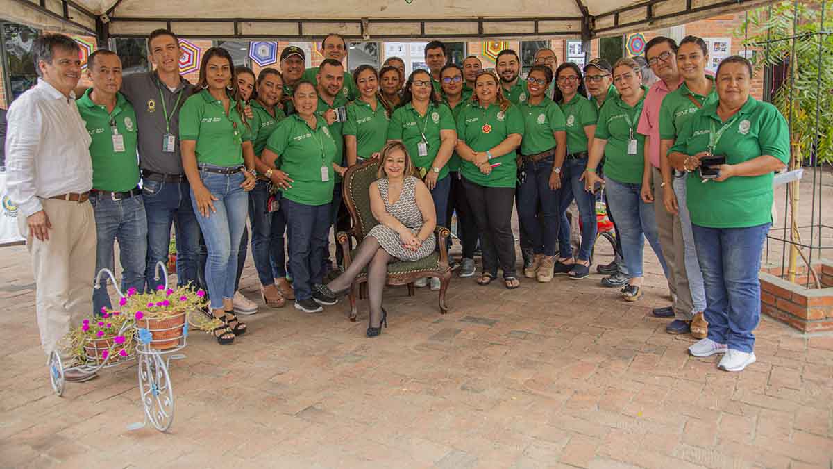 Girardot pays tribute to 50 years of institutional life — image 8 of 9
