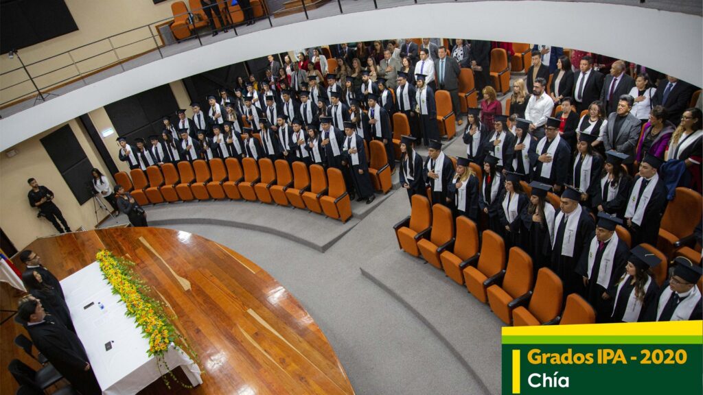 Graduación de 1.273 familias en Colombia — imagen 1 de 18