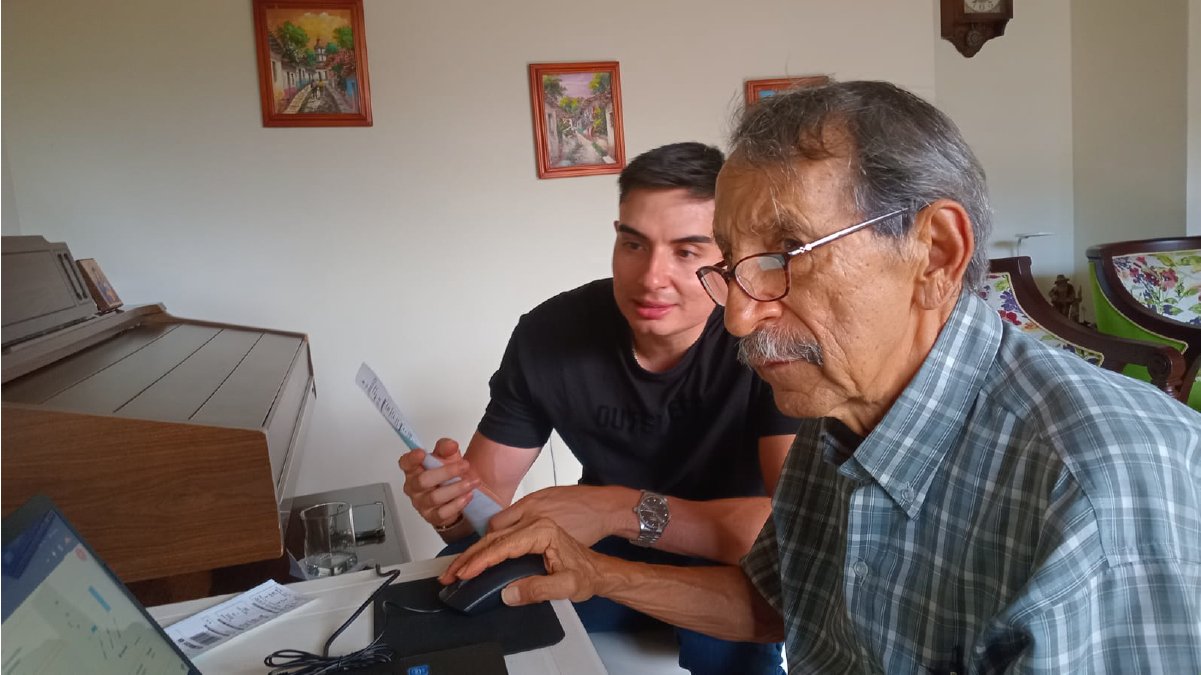 Graduada crea software que facilita la facturación — imagen 4 de 5