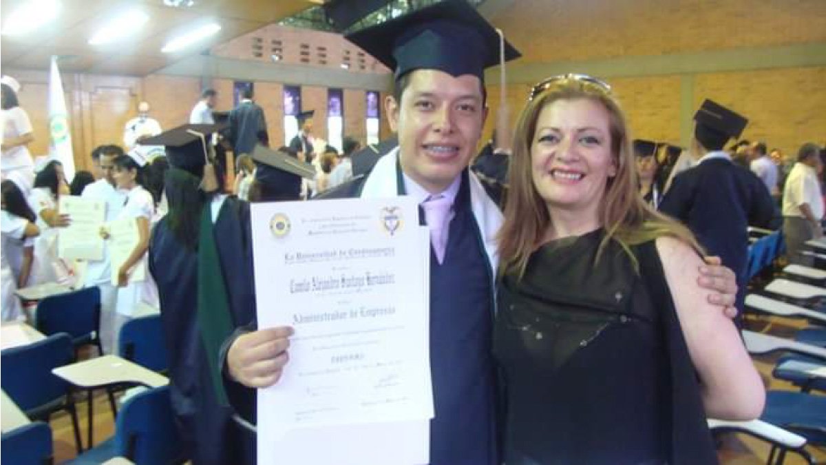Graduado al servicio de la Nación — imagen 2 de 2