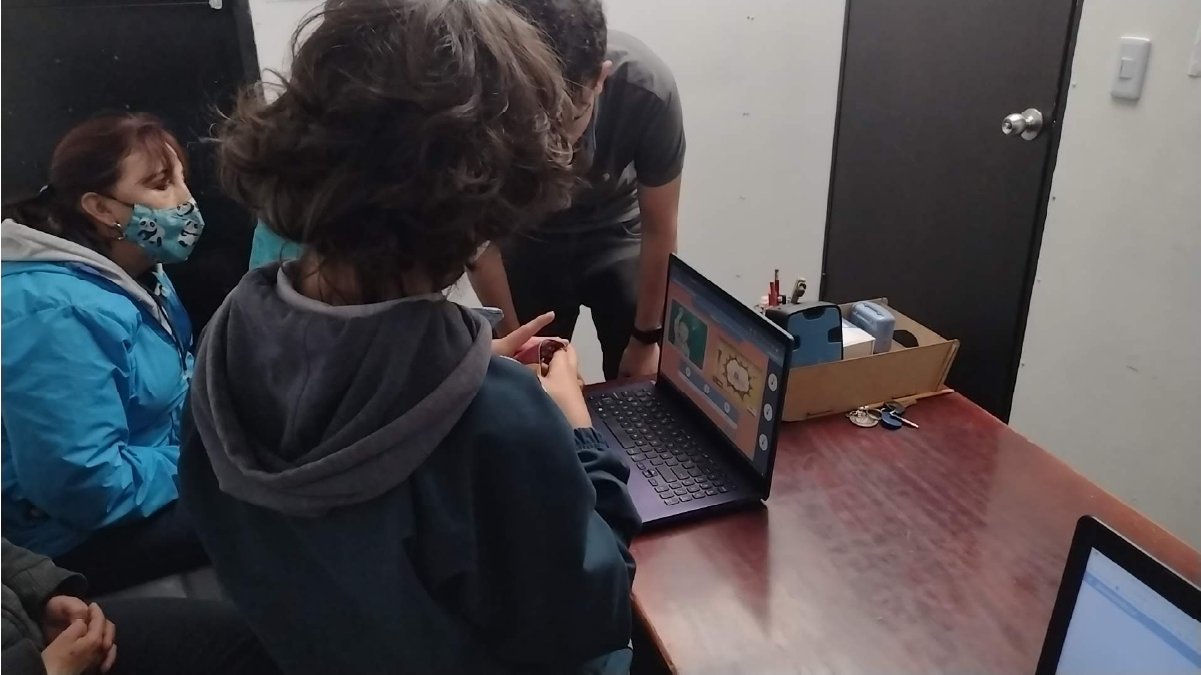 Graduados crearon aplicación web para niños autistas — imagen 2 de 4
