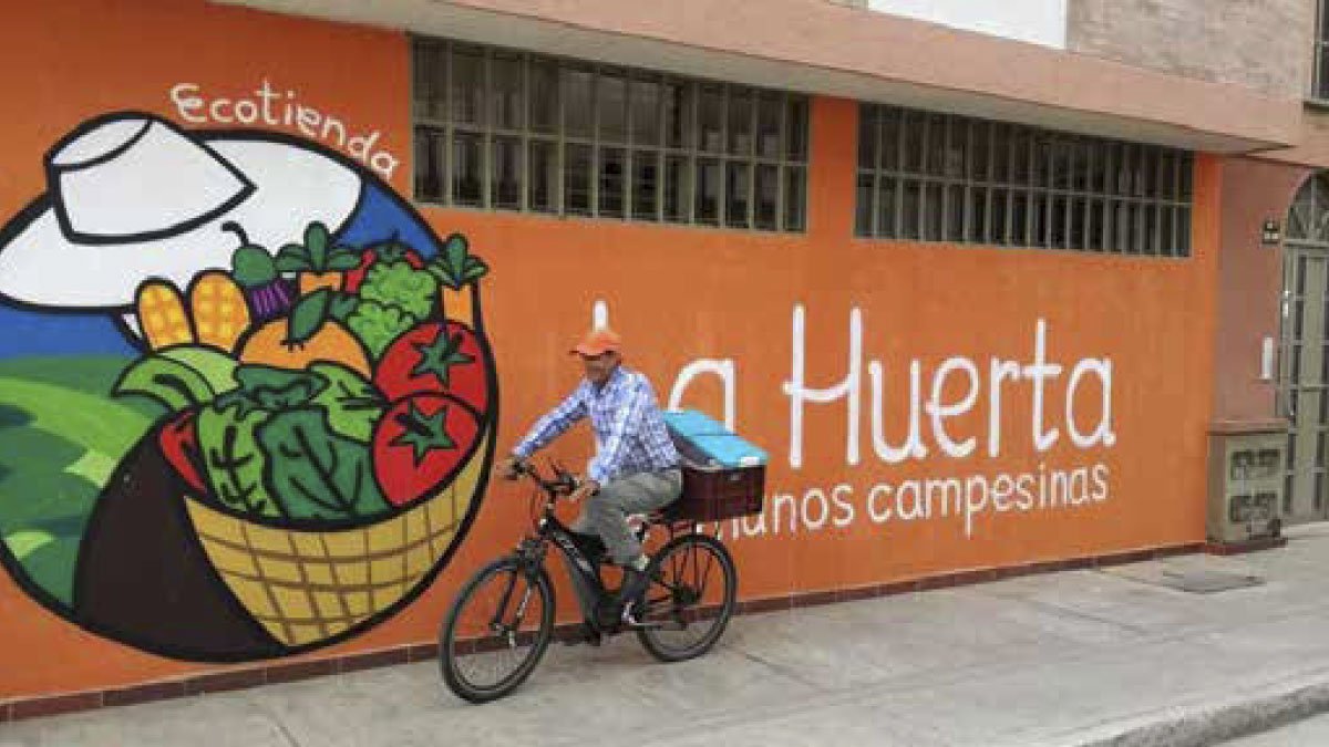 Graduados y su emprendimiento de agroecología en el Sumapaz