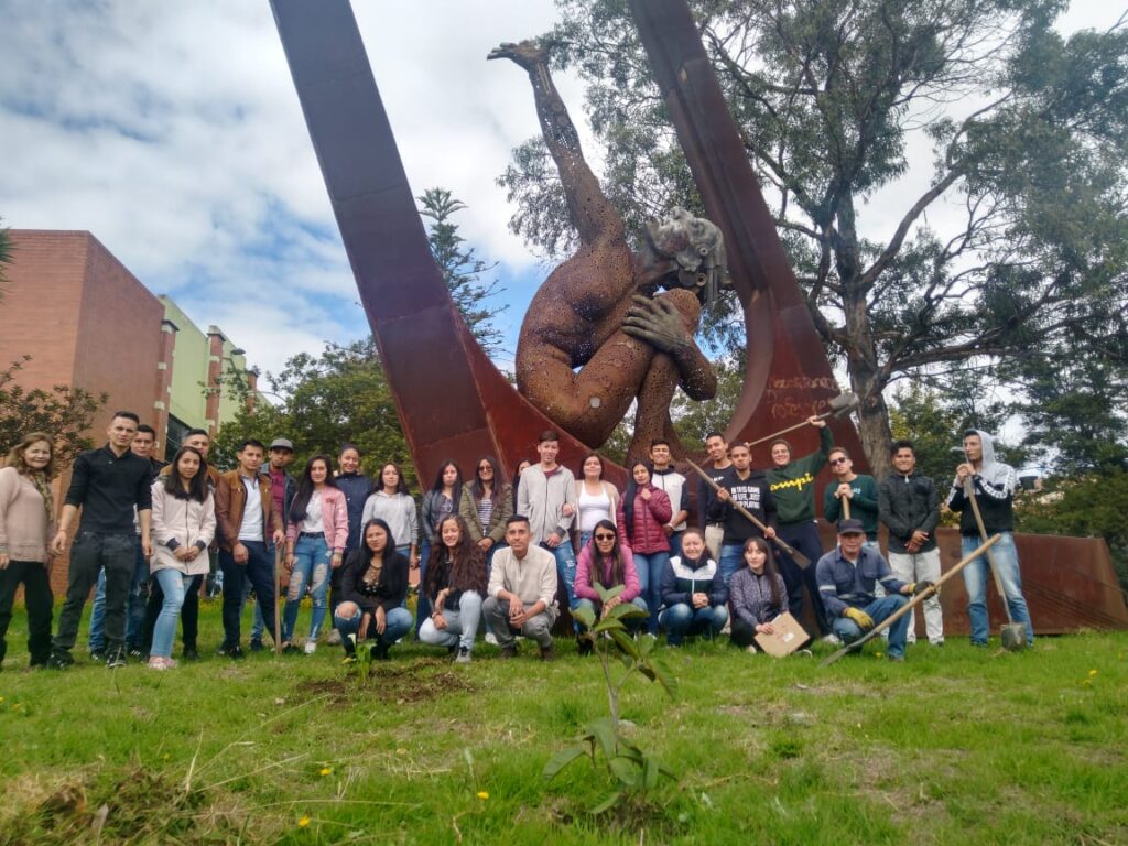 Ingeniería Industrial con consciencia ambiental — imagen 1 de 3