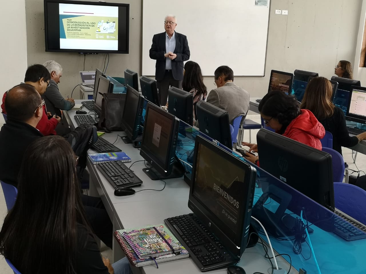 Inicio de taller Introducción al uso de la estadística en la investigación educativa Inicio de taller Introducción al uso de la estadística en la investigación educativa